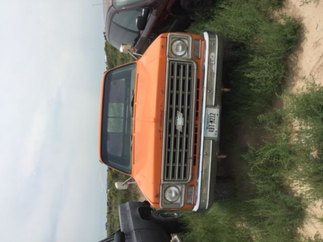 1976 Orange Chevrolet 1500 Step side