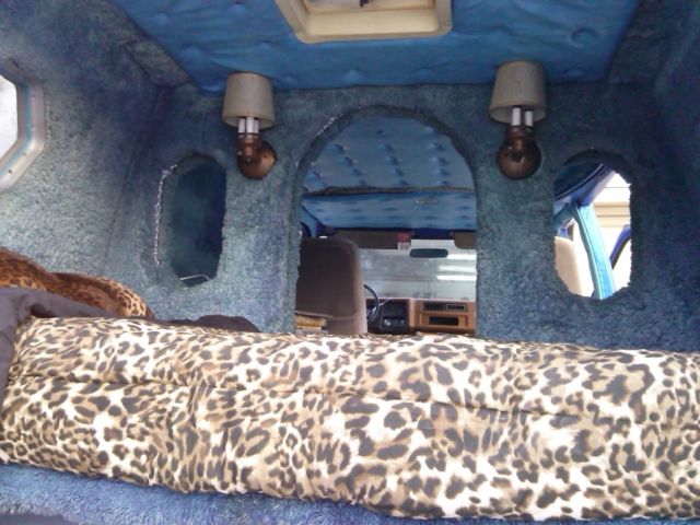 1976 Blue Chevrolet G20 Van shorty van