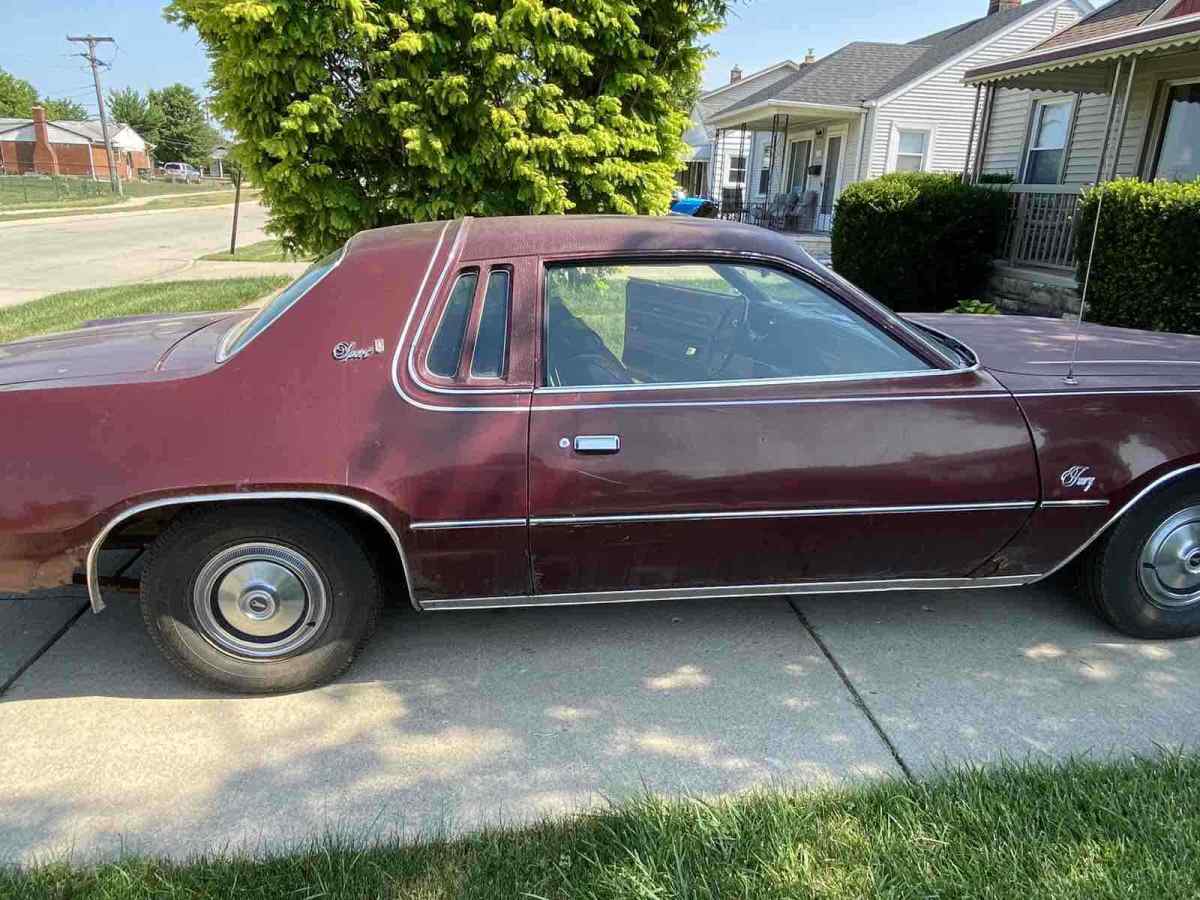 1976 Red Chrysler Plymouth