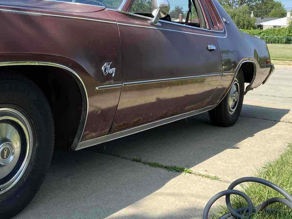 1976 Red Chrysler Plymouth