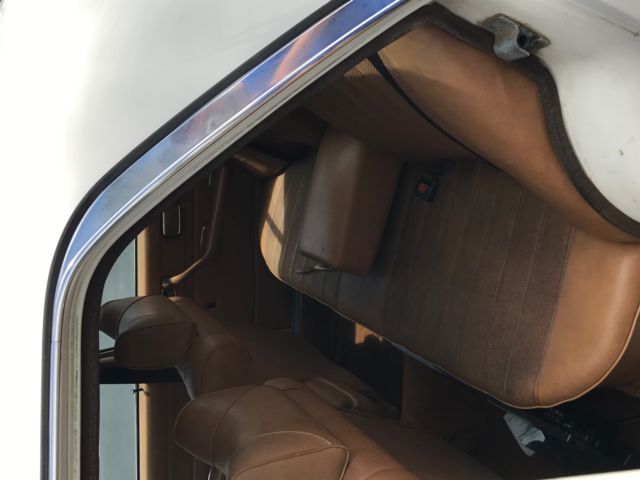 1976 White Mercedes-Benz 300-Series Sedan