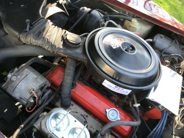 1976 Burgundy Chevrolet Corvette