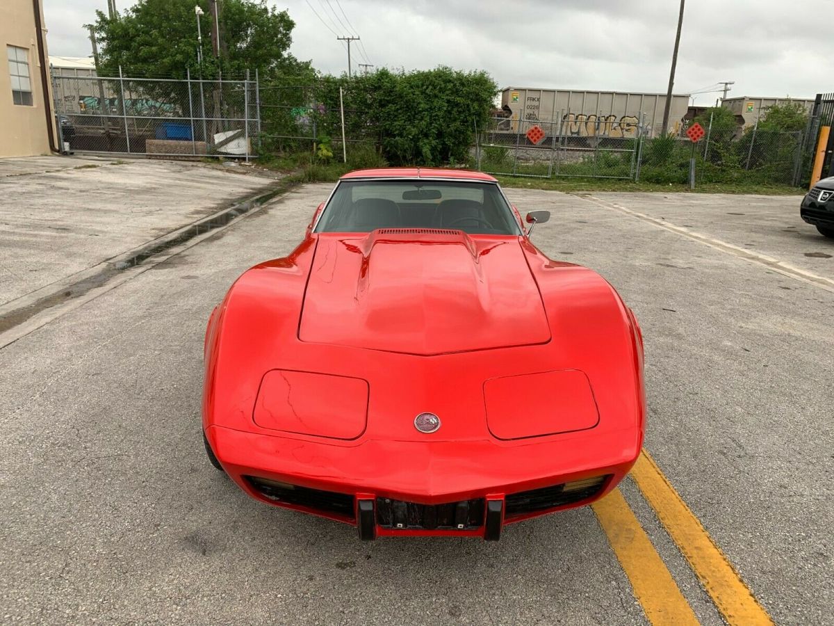 1976 Red Chevrolet CORVETTE