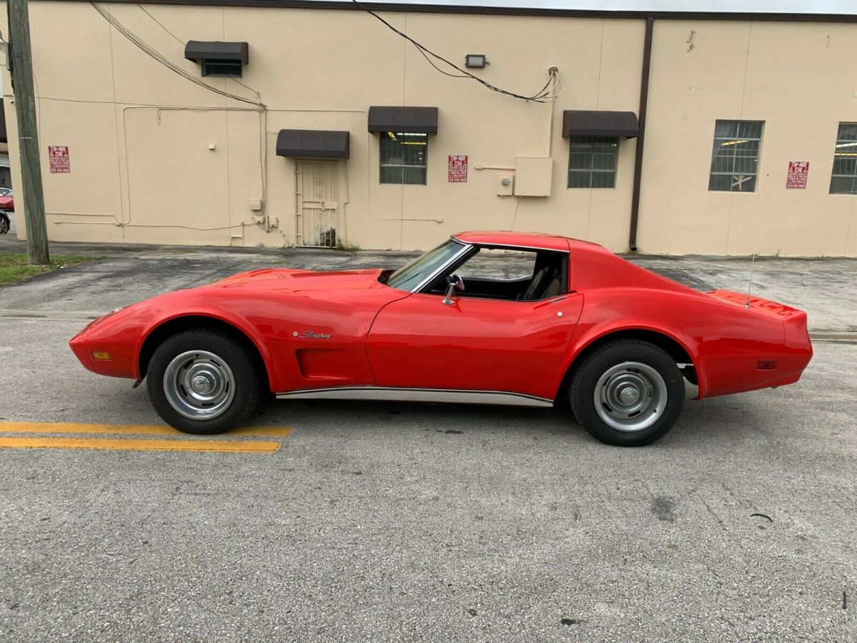 1976 Red Chevrolet CORVETTE