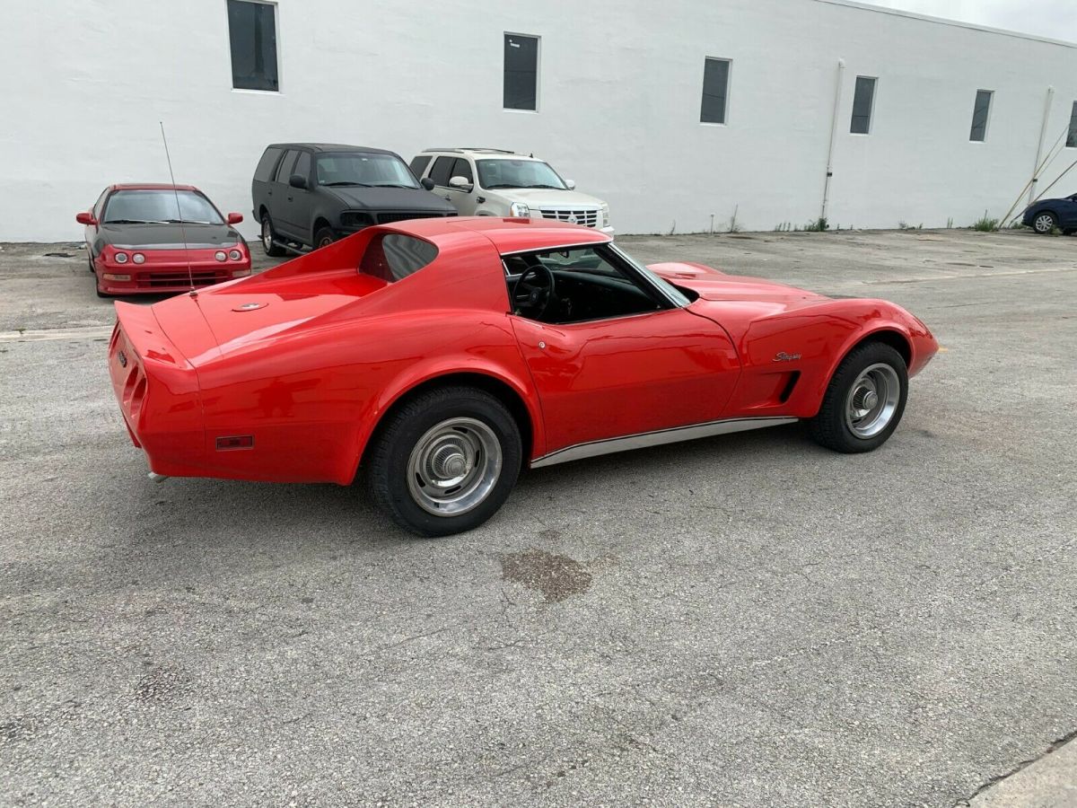 1976 Red Chevrolet CORVETTE