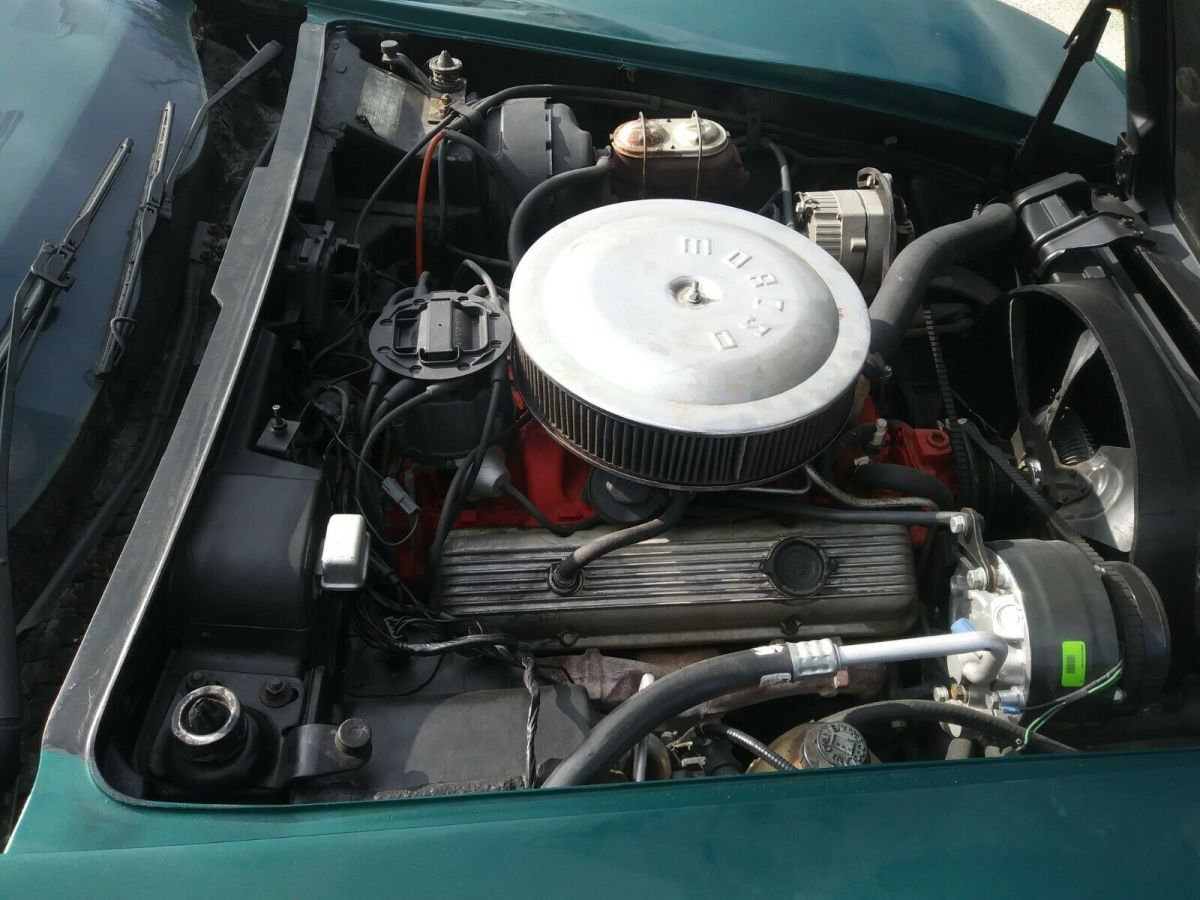 1976 Green Chevrolet Corvette Coupe