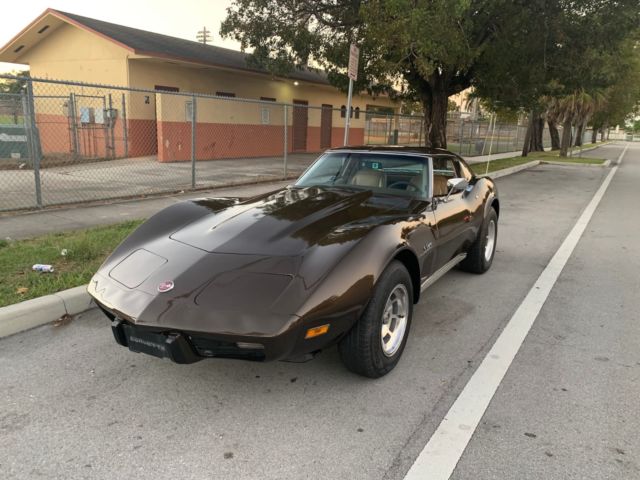 1976 Brown Chevrolet Corvette