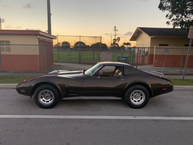 1976 Brown Chevrolet Corvette
