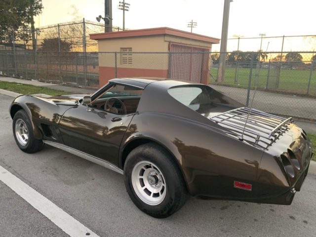 1976 Brown Chevrolet Corvette