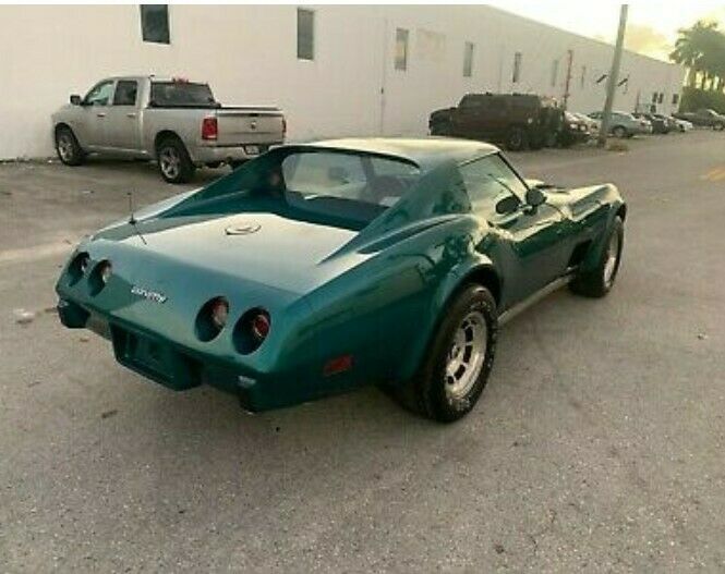 1976 Green Chevrolet Corvette