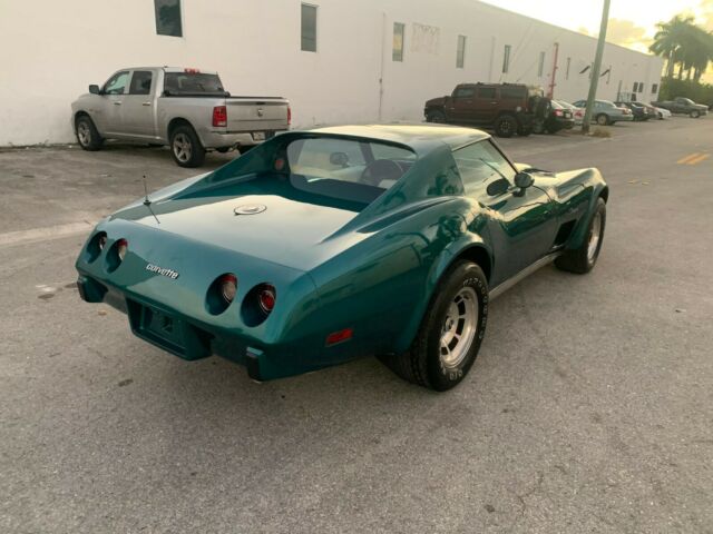 1976 Green Chevrolet Corvette