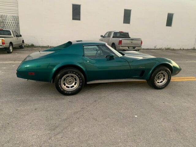1976 Green Chevrolet Corvette