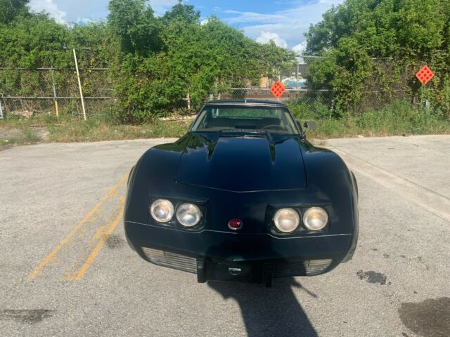 1976 Green Chevrolet Corvette