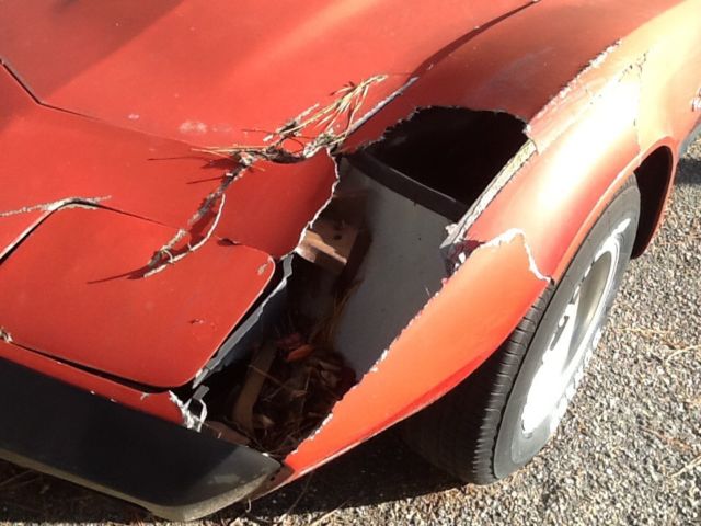 1976 Red Chevrolet Corvette Coupe