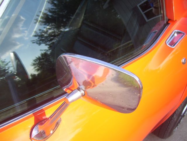 1976 Orange Chevrolet Corvette Coupe