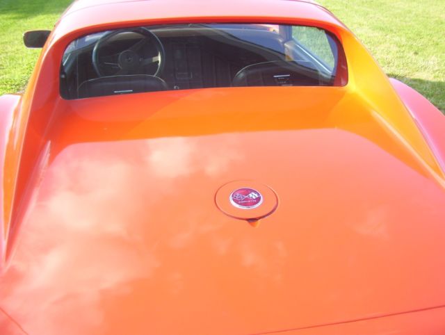 1976 Orange Chevrolet Corvette Coupe