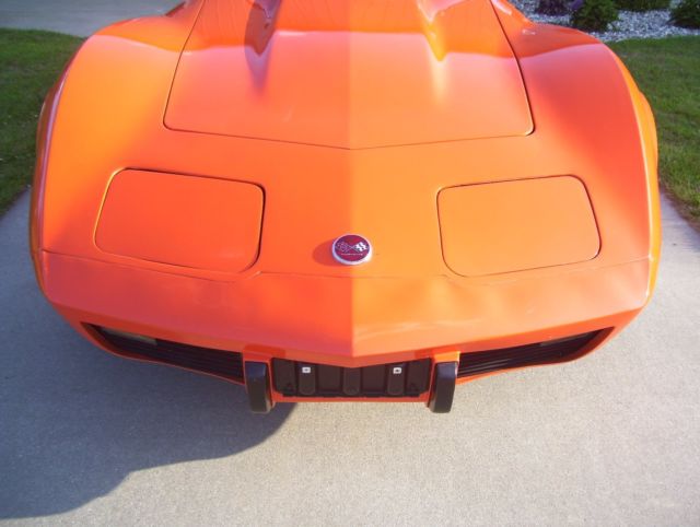1976 Orange Chevrolet Corvette Coupe