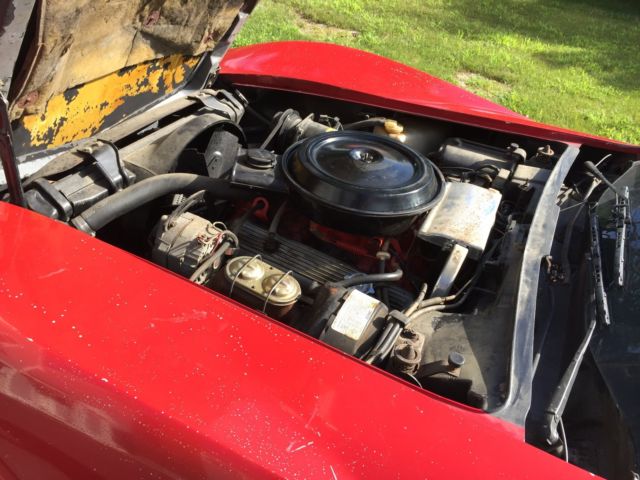 1976 Red Chevrolet Corvette