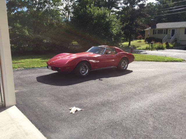 1976 Red Chevrolet Corvette