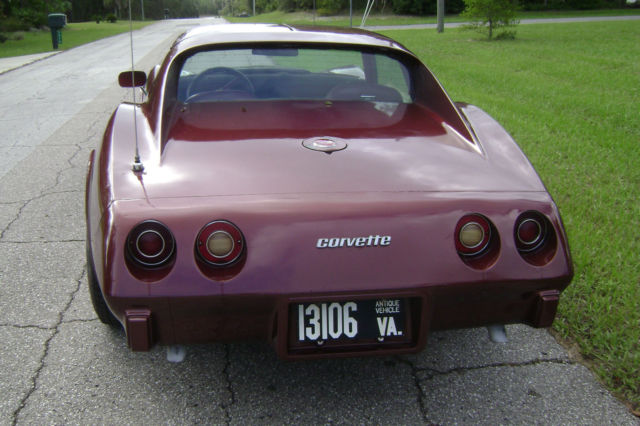 1976 Burgundy Chevrolet Corvette Coupe