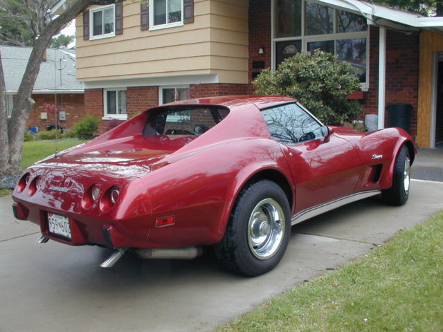 1976 Red Metallic Chevrolet Corvette Coupe