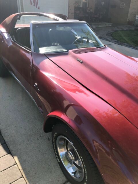 1976 Chevrolet Corvette T-Top
