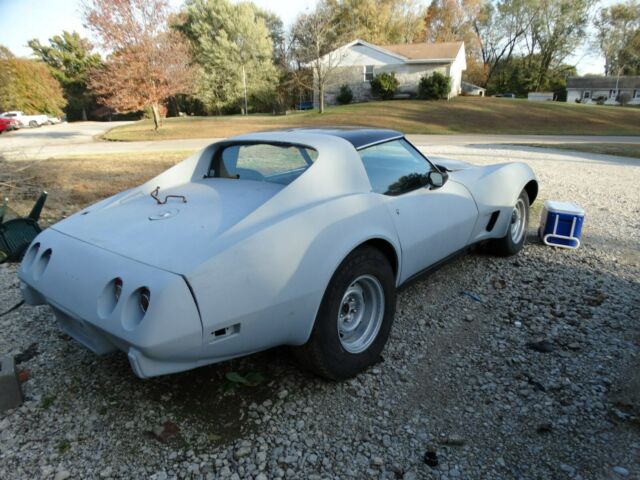 1976 Gray Chevrolet Corvette Coupe