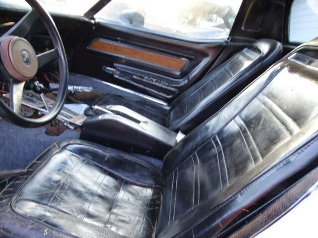 1976 Gray Chevrolet Corvette Coupe