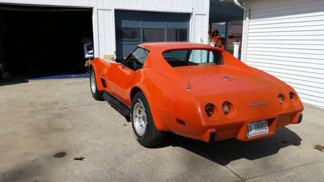 1976 Orange Chevrolet Corvette Coupe