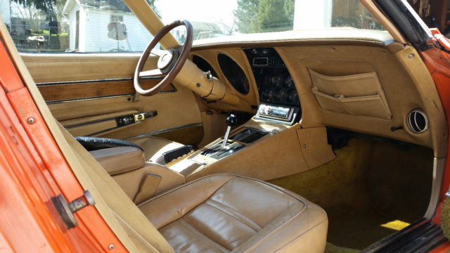 1976 Orange Chevrolet Corvette Coupe