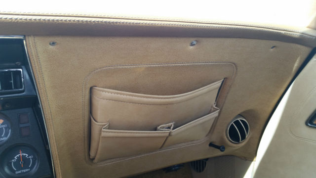 1976 Orange Chevrolet Corvette Coupe