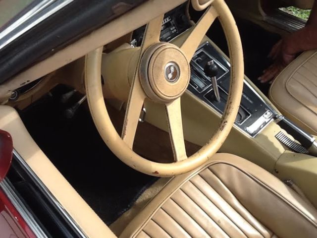 1976 Burgundy Chevrolet Corvette Coupe