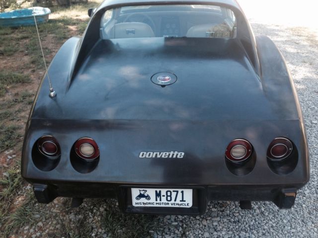 1976 Dark brown Chevrolet Corvette Coupe