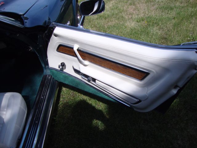1976 GREEN Chevrolet Corvette Coupe