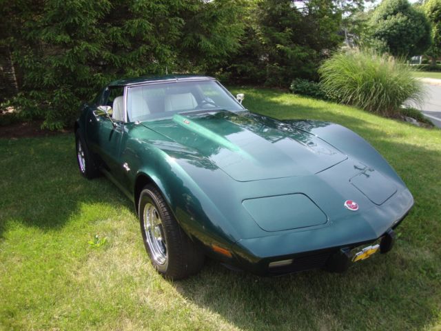 1976 GREEN Chevrolet Corvette Coupe