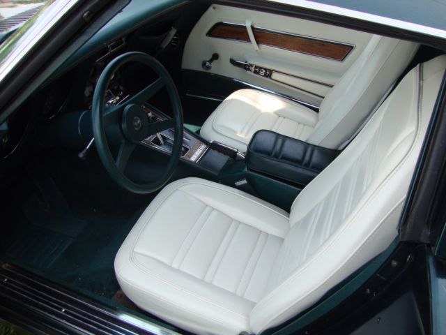 1976 GREEN Chevrolet Corvette Coupe