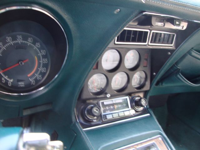 1976 GREEN Chevrolet Corvette Coupe