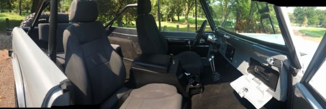 1976 Gray Ford Bronco SUV