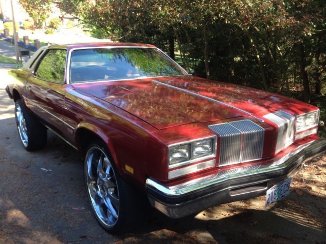 1976 Burgundy Oldsmobile Cutlass Coupe