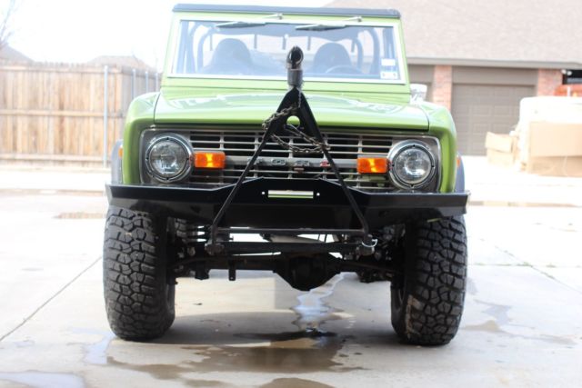1976 Army Green Ford Bronco SUV