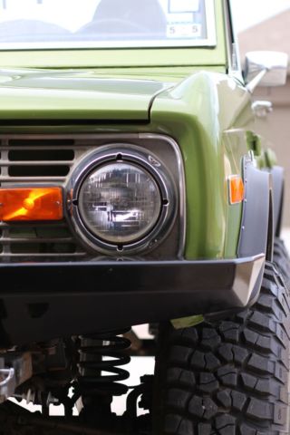 1976 Army Green Ford Bronco SUV