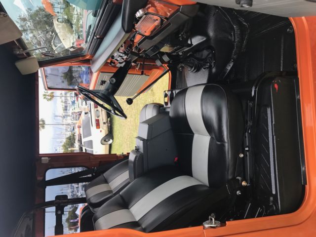 1976  Tricolor atomic orange pearlescent metallic paint Toyota Land Cruiser  Two door hardtop coupe w/ removable shell