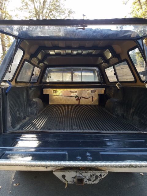 1976 Black Ford F-250