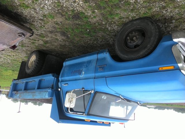 1976 Blue Ford F-350 regular cab