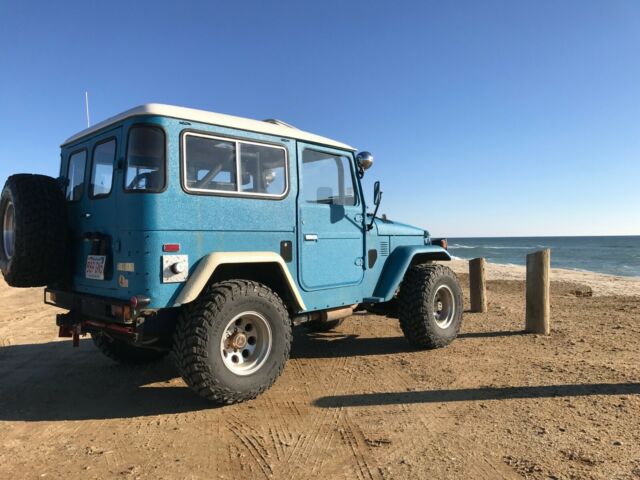 1976 Blue Toyota Land Cruiser