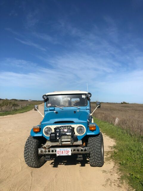 1976 Blue Toyota Land Cruiser