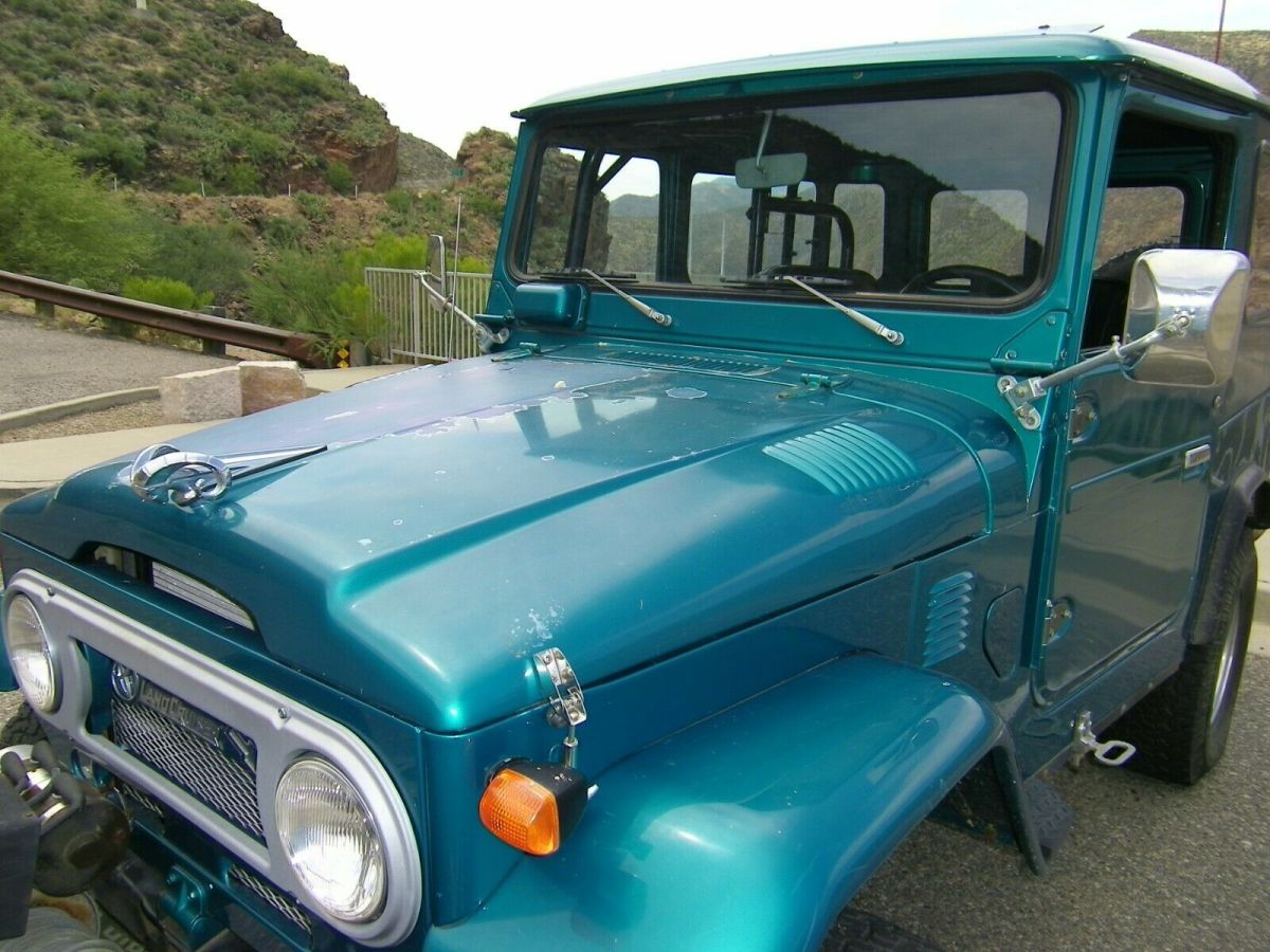 1976 Green Toyota Land Cruiser FJ40