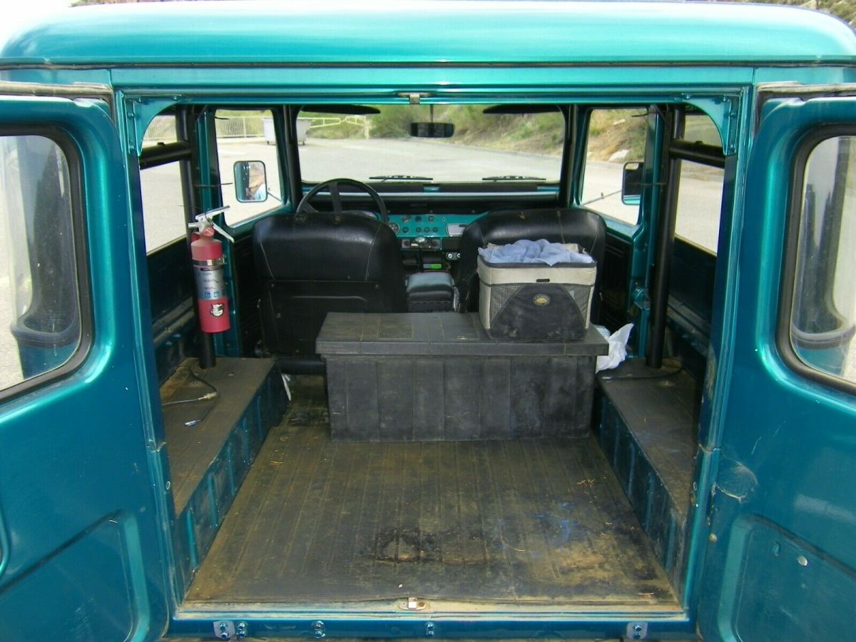 1976 Green Toyota Land Cruiser FJ40