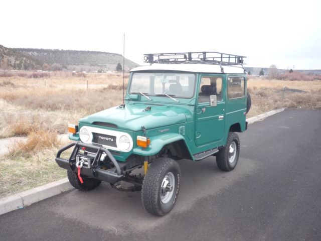 1976 Green Toyota Land Cruiser Convertible