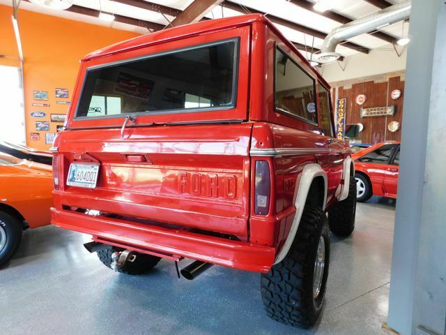 1976 Red Ford 4X4 --